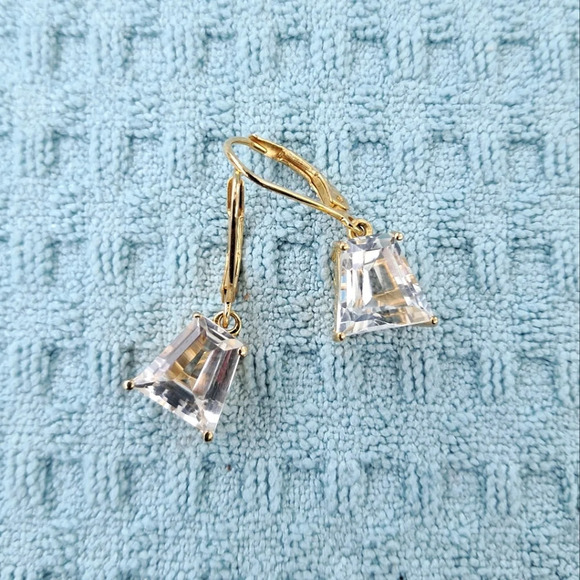 White Topaz Dangle Earrings In 14k Yellow Gold Vermeil. - Picture 3 of 3